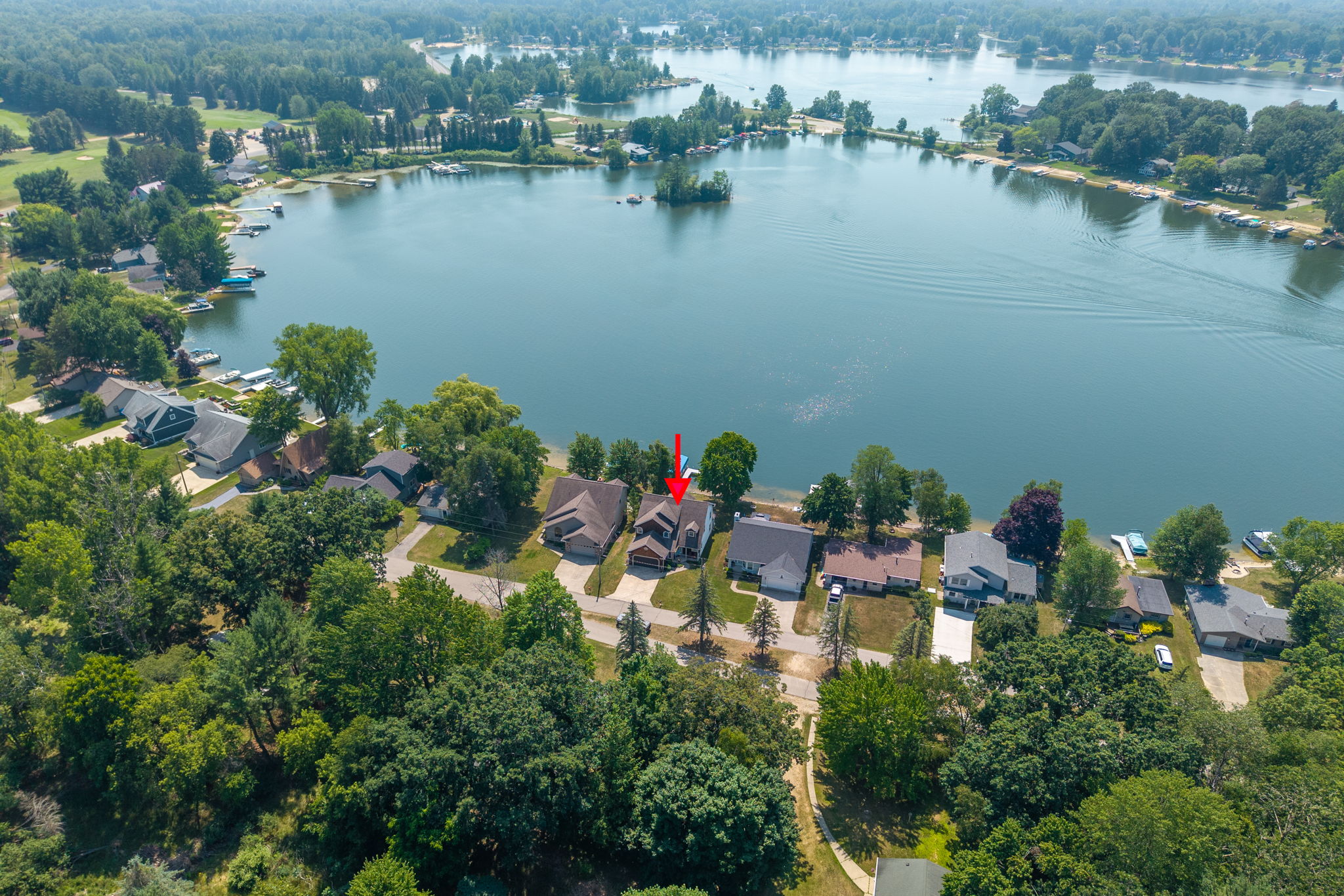 Canadian Lakes, Michigan, 49346, United States, 3 Bedrooms Bedrooms, ,3 BathroomsBathrooms,Residential,For Sale,1944876
