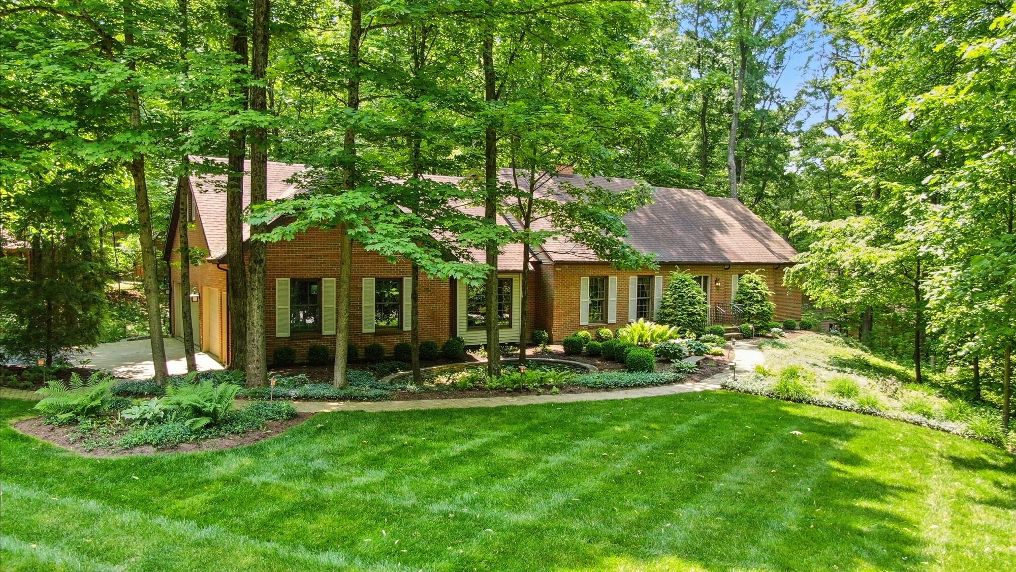Springfield, Ohio, 45504, United States, 4 Bedrooms Bedrooms, ,3 BathroomsBathrooms,Residential,For Sale,1927340