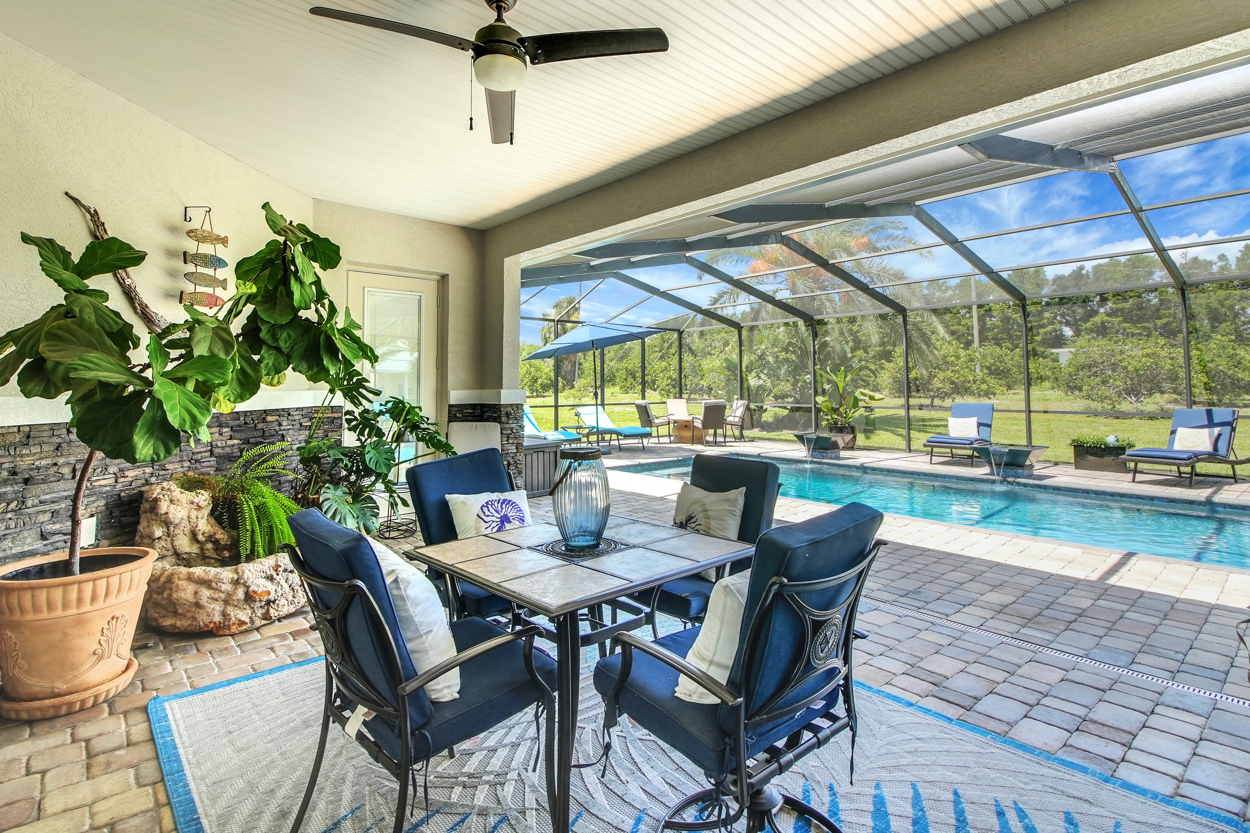 Weirsdale, Florida, 32195, United States, 4 Bedrooms Bedrooms, ,3 BathroomsBathrooms,Residential,For Sale,1900688