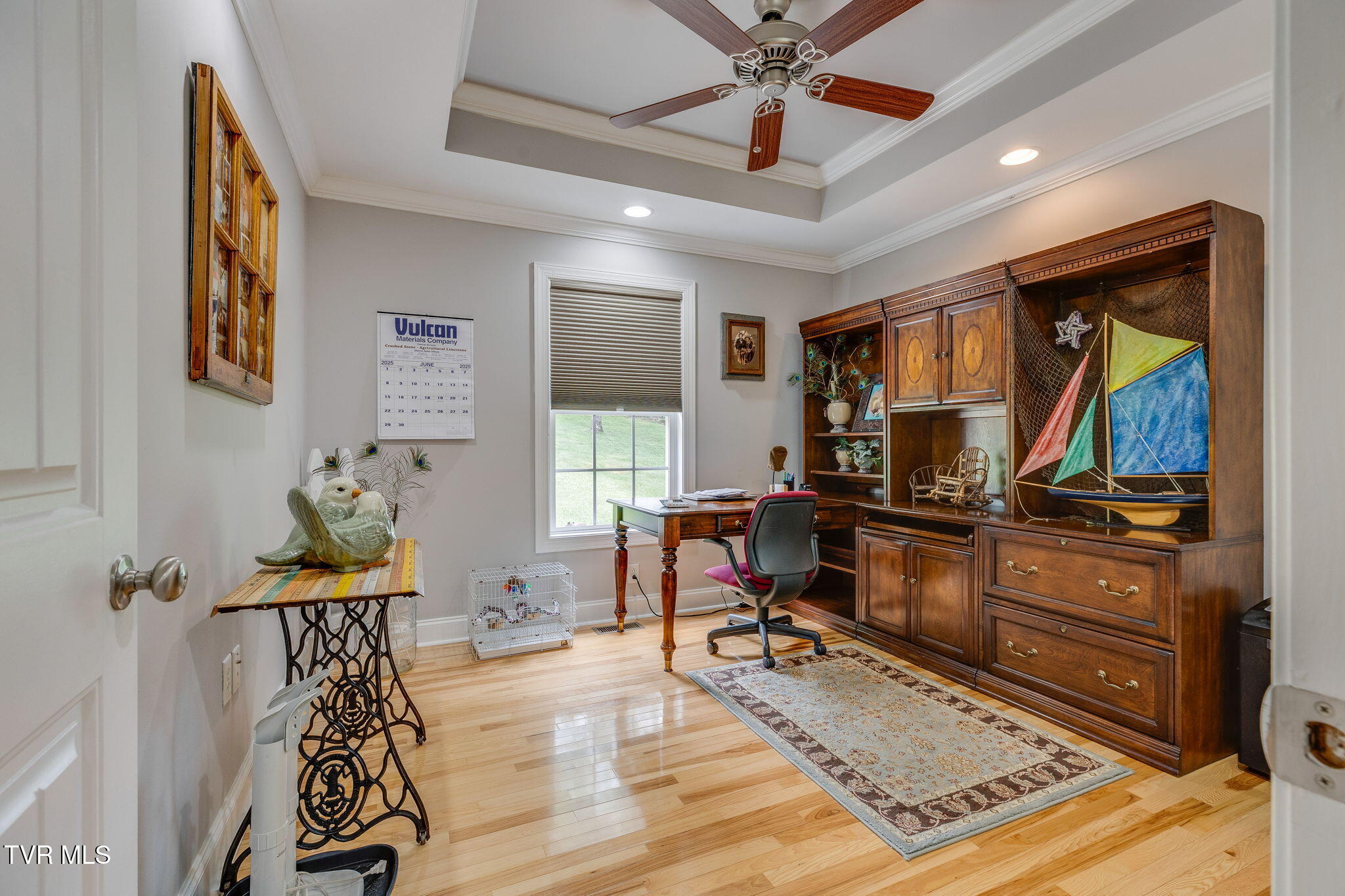 Kingsport, Tennessee, 37663, United States, 4 Bedrooms Bedrooms, ,3 BathroomsBathrooms,Residential,For Sale,1872965