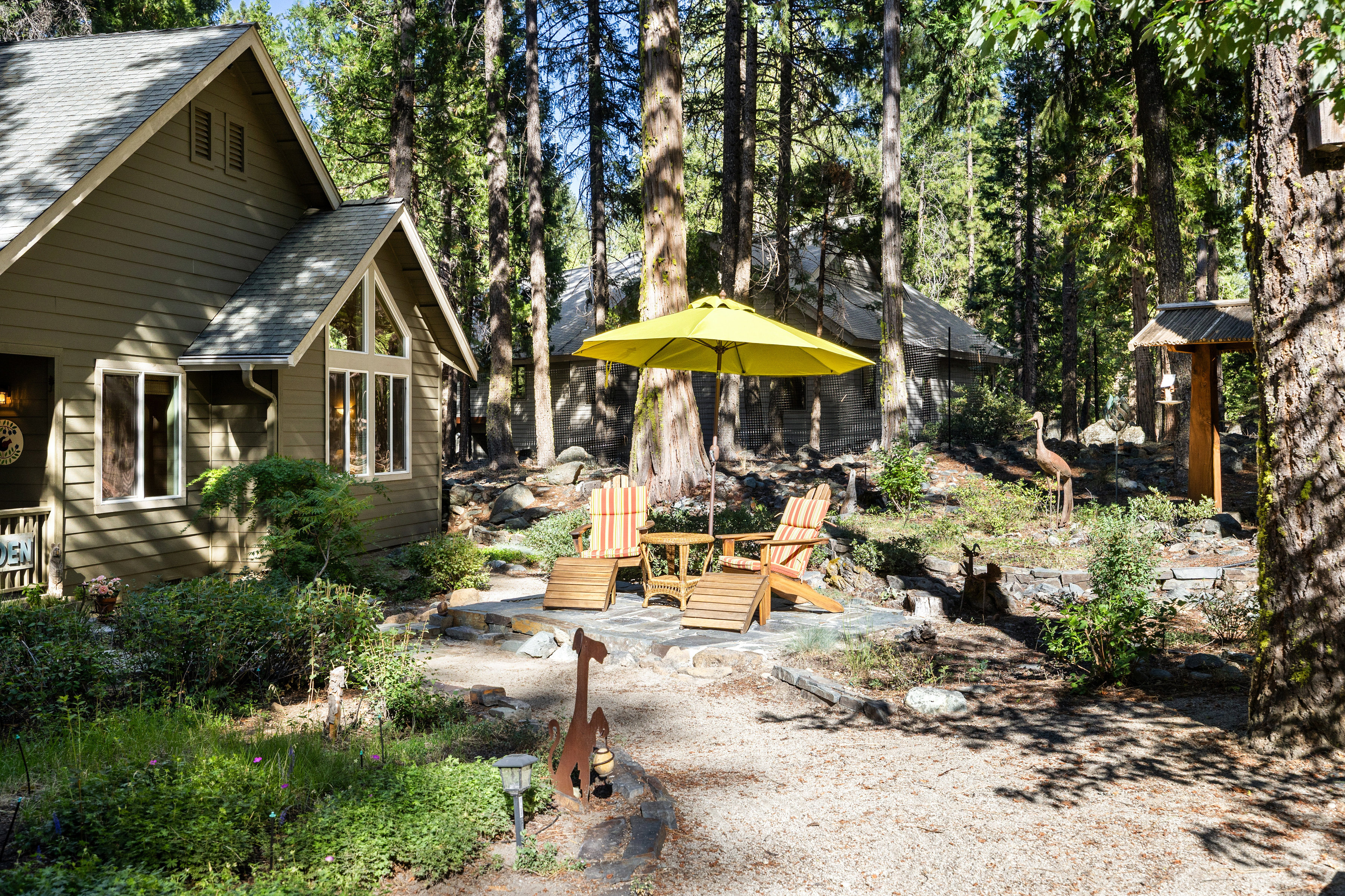  Luxury Mountain Retreat with Guest House on 1 Acre in the Heart of Graeagle - 物件實景