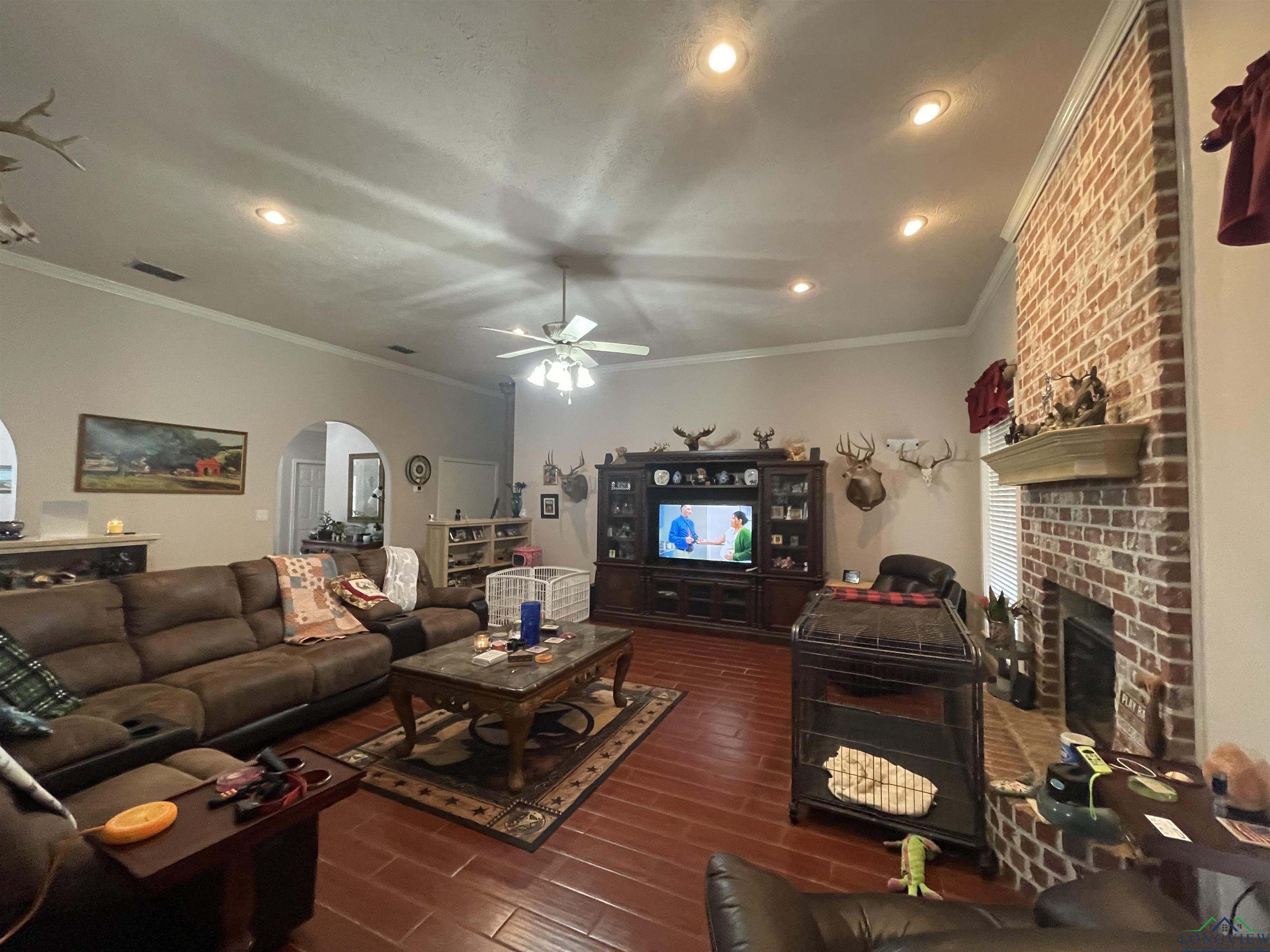 Nacogdoches, Texas, 75964, United States, 4 Bedrooms Bedrooms, ,4 BathroomsBathrooms,Residential,For Sale,1708652