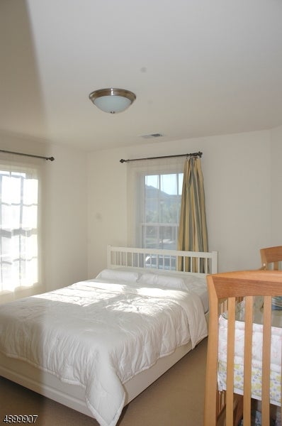 Wayne Twp., New Jersey, 07470, United States, 3 Bedrooms Bedrooms, ,3 BathroomsBathrooms,Residential,For Sale,1943649