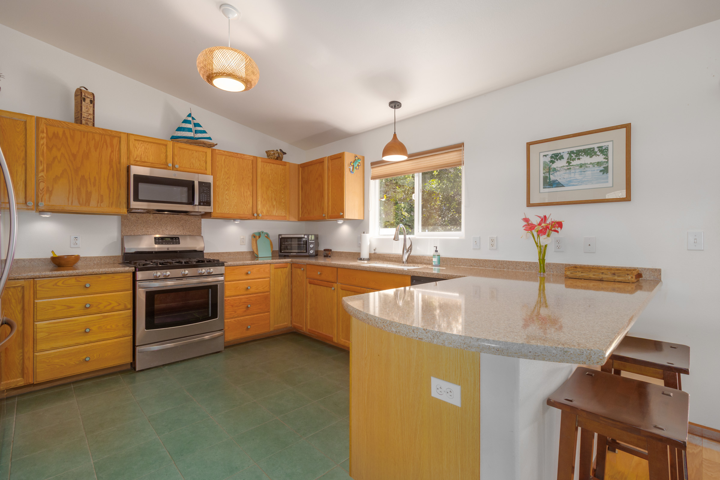 Volcano, Hawaii, 96785, United States, 3 Bedrooms Bedrooms, ,2 BathroomsBathrooms,Residential,For Sale,1971396