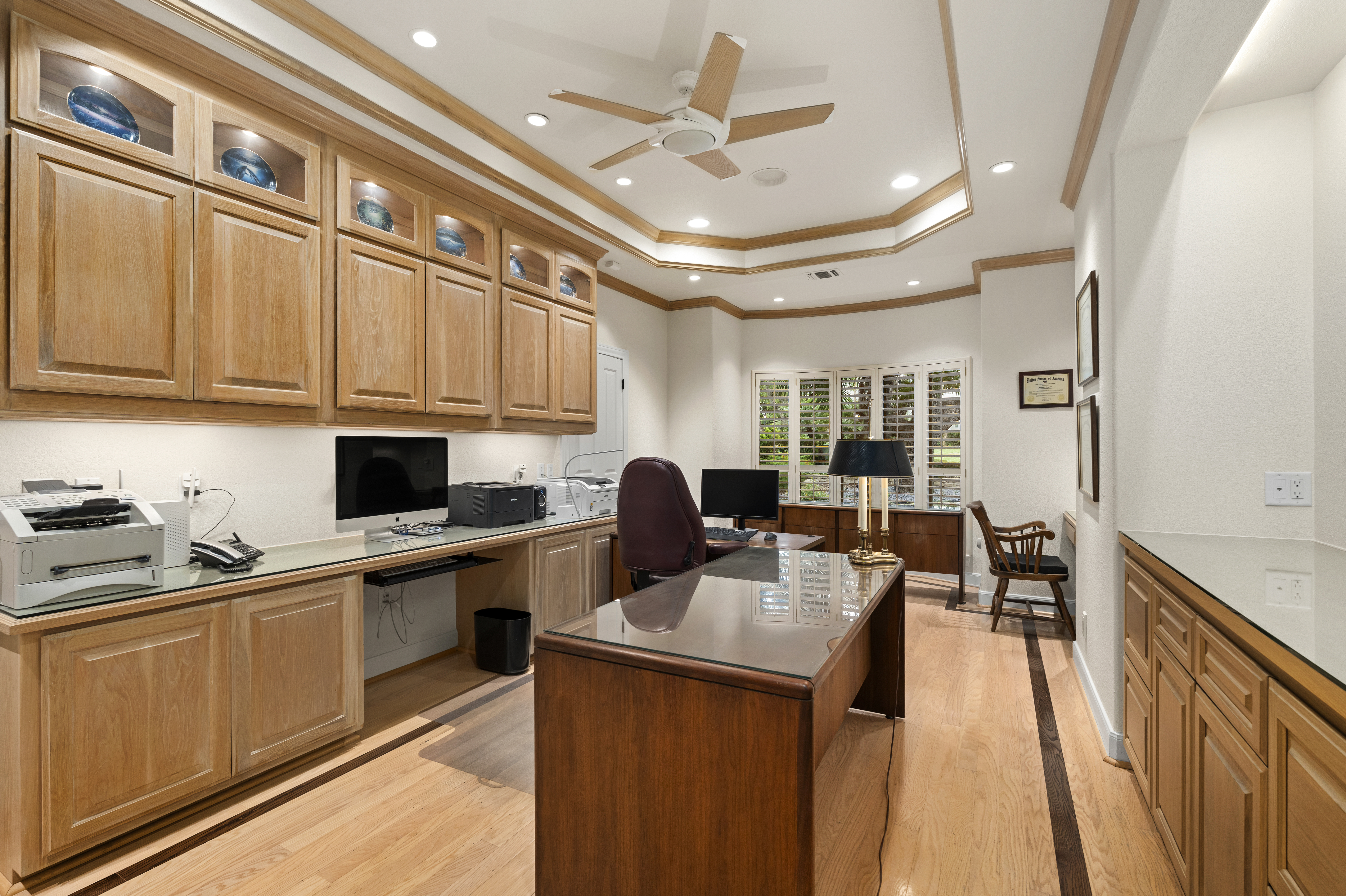  Grand Dominion Estate Showcasing Luxury, Privacy & Architectural Excellence - 物件實景