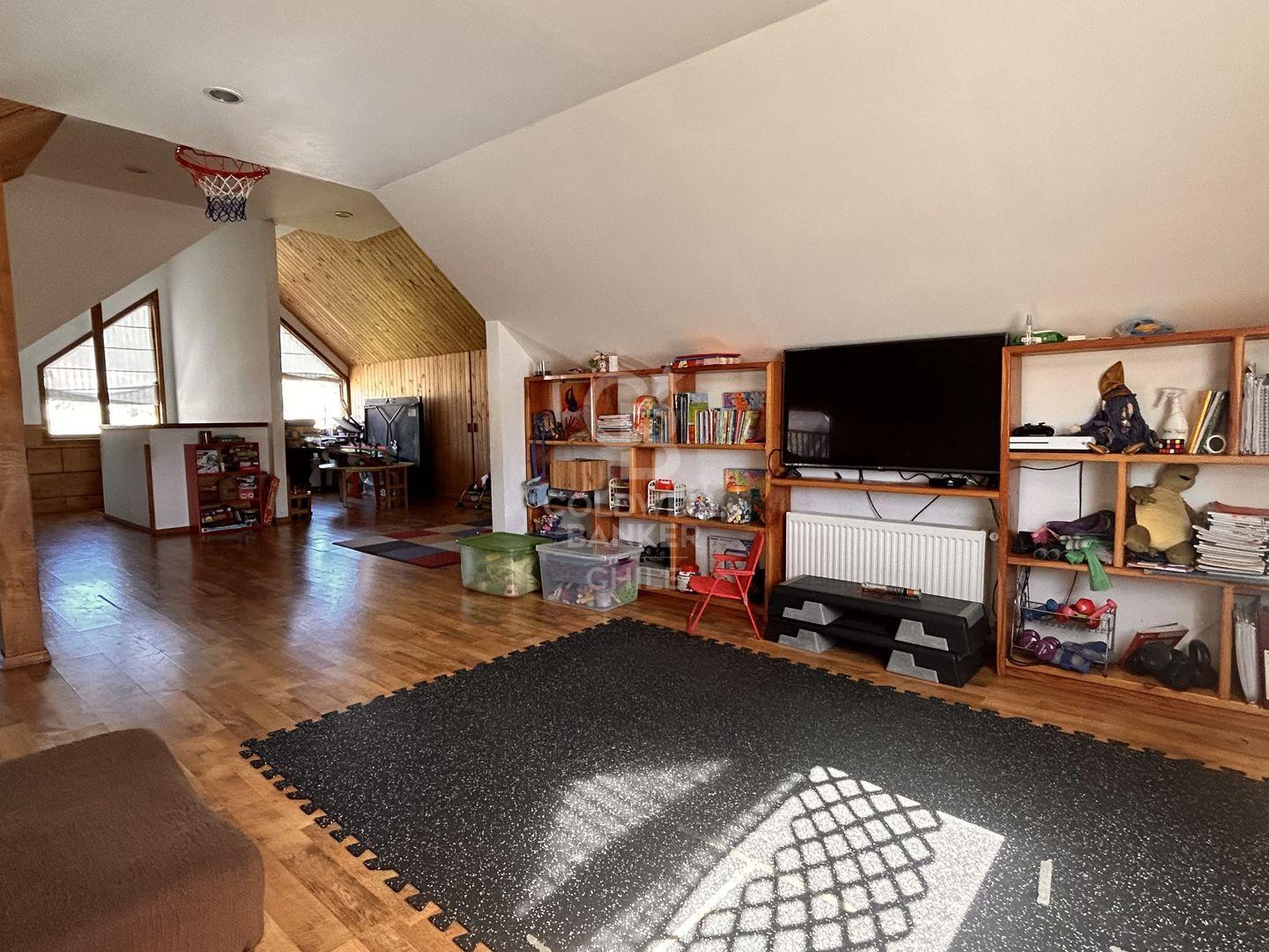 San Pedro De La Paz, Chile, 4 Bedrooms Bedrooms, ,5 BathroomsBathrooms,Residential,For Sale,1744537