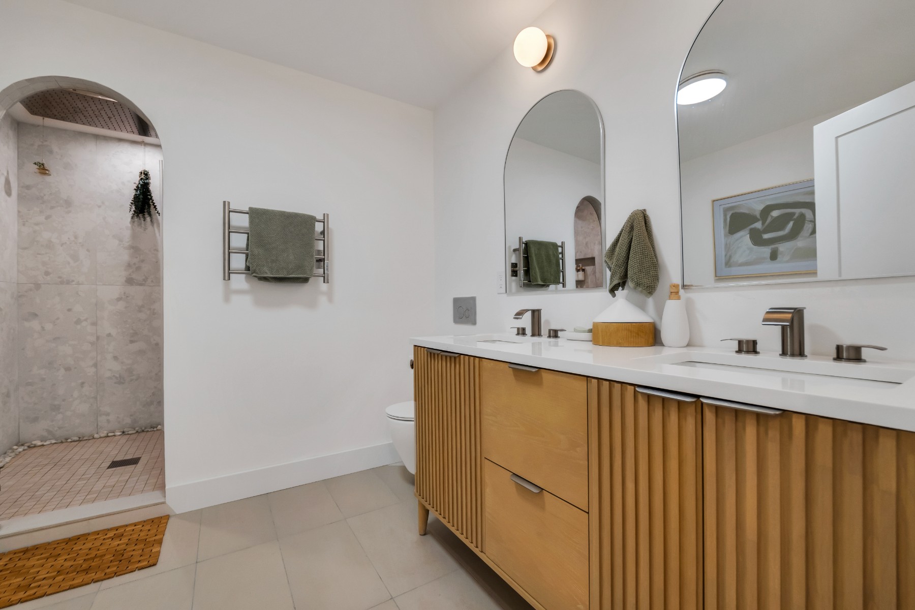  Modern Brand New 2025 Renovation - Stylish Southampton Retreat - 物件實景
