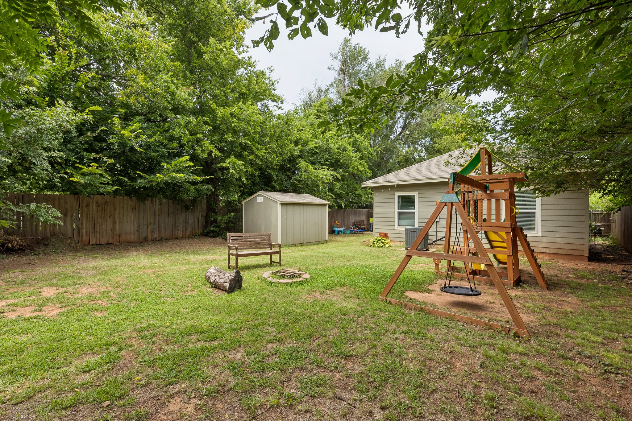  720 Northeast 30th Street, Oklahoma City, OK 73105 - 物件實景