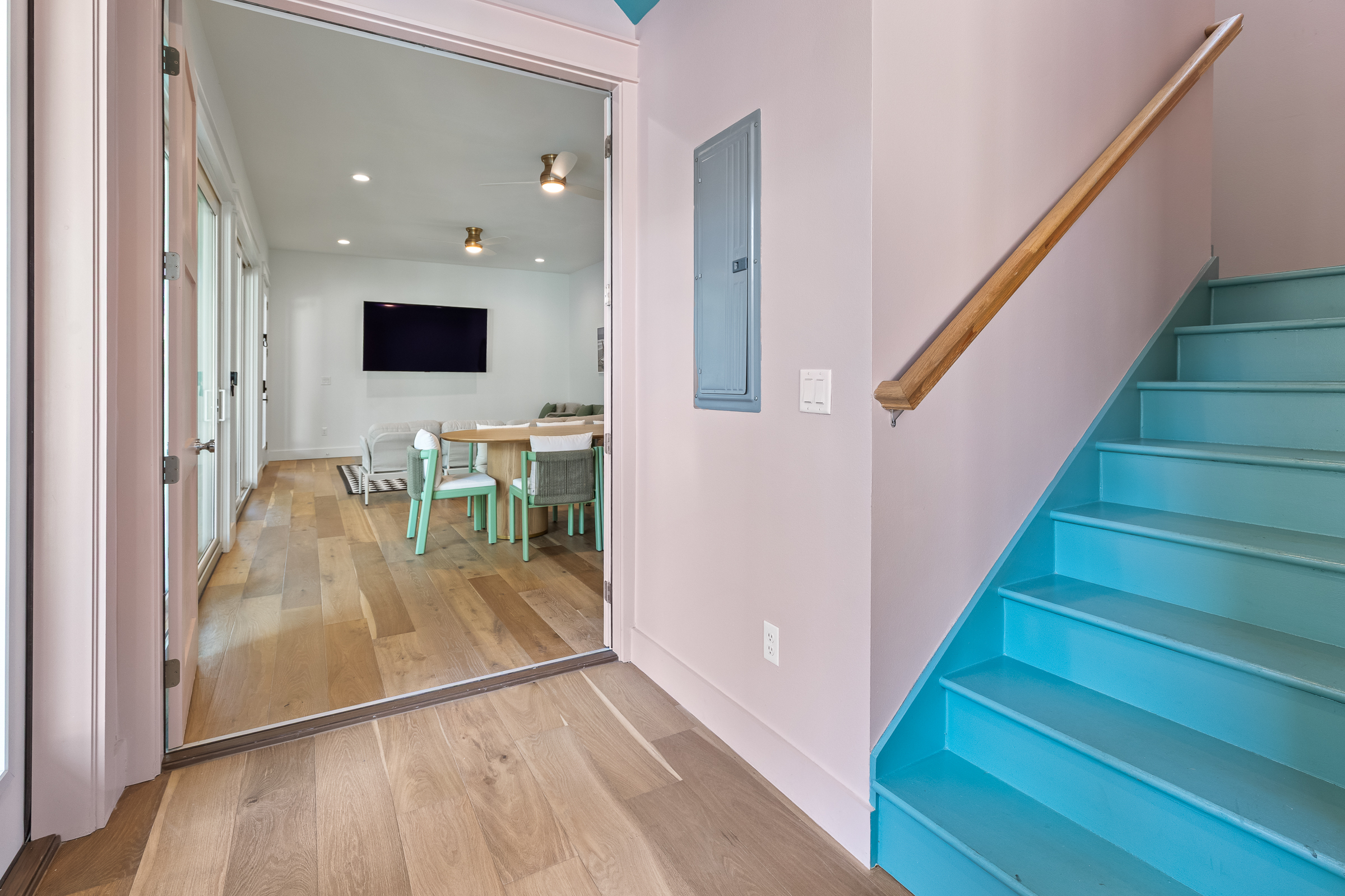  Grand Coastal Retreat With Carriage House And Resort-Style Pool - 物件實景