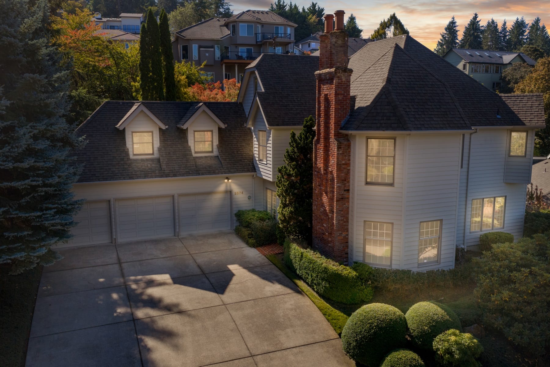  2574 W 28TH AVE Eugene, OR 97405 - 物件實景