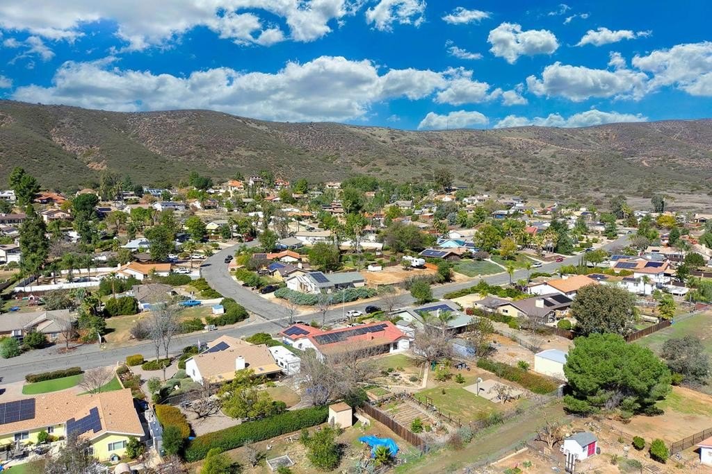Ramona, California, 92065, United States, 4 Bedrooms Bedrooms, ,3 BathroomsBathrooms,Residential,For Sale,1818581