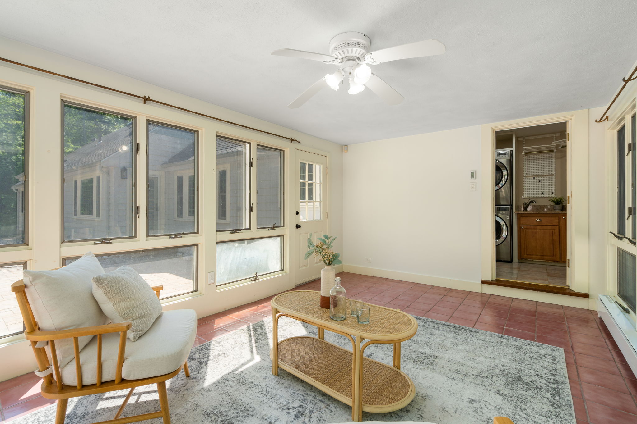  118 Newton Street, Weston, MA, 02493 - 物件實景