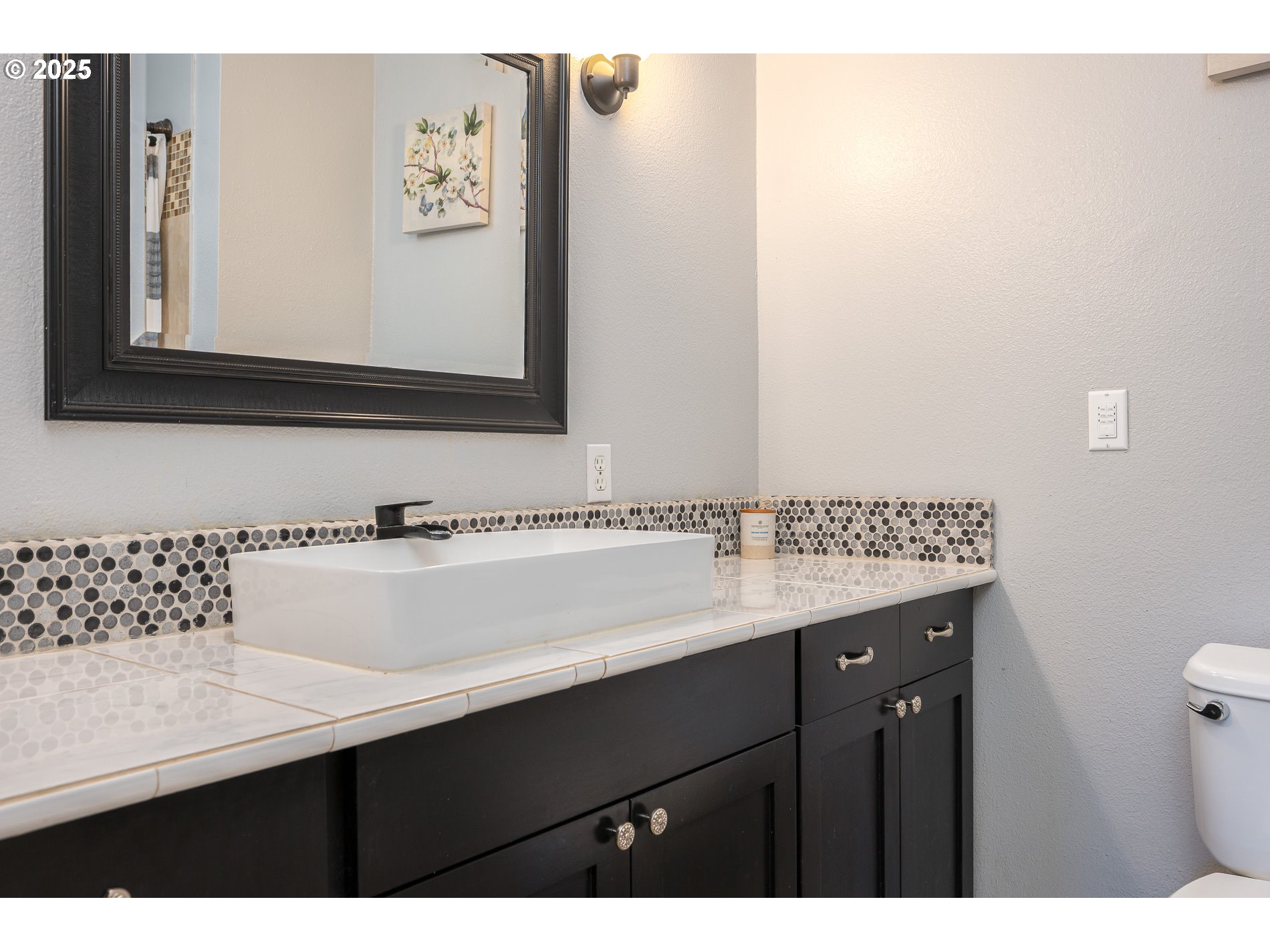 Milwaukie, Oregon, 97267, United States, 3 Bedrooms Bedrooms, ,2 BathroomsBathrooms,Residential,For Sale,1911420