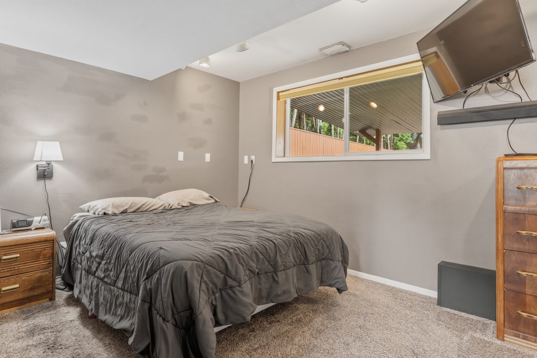  3343 SE DESWELL ST Milwaukie, OR 97267 - 物件實景