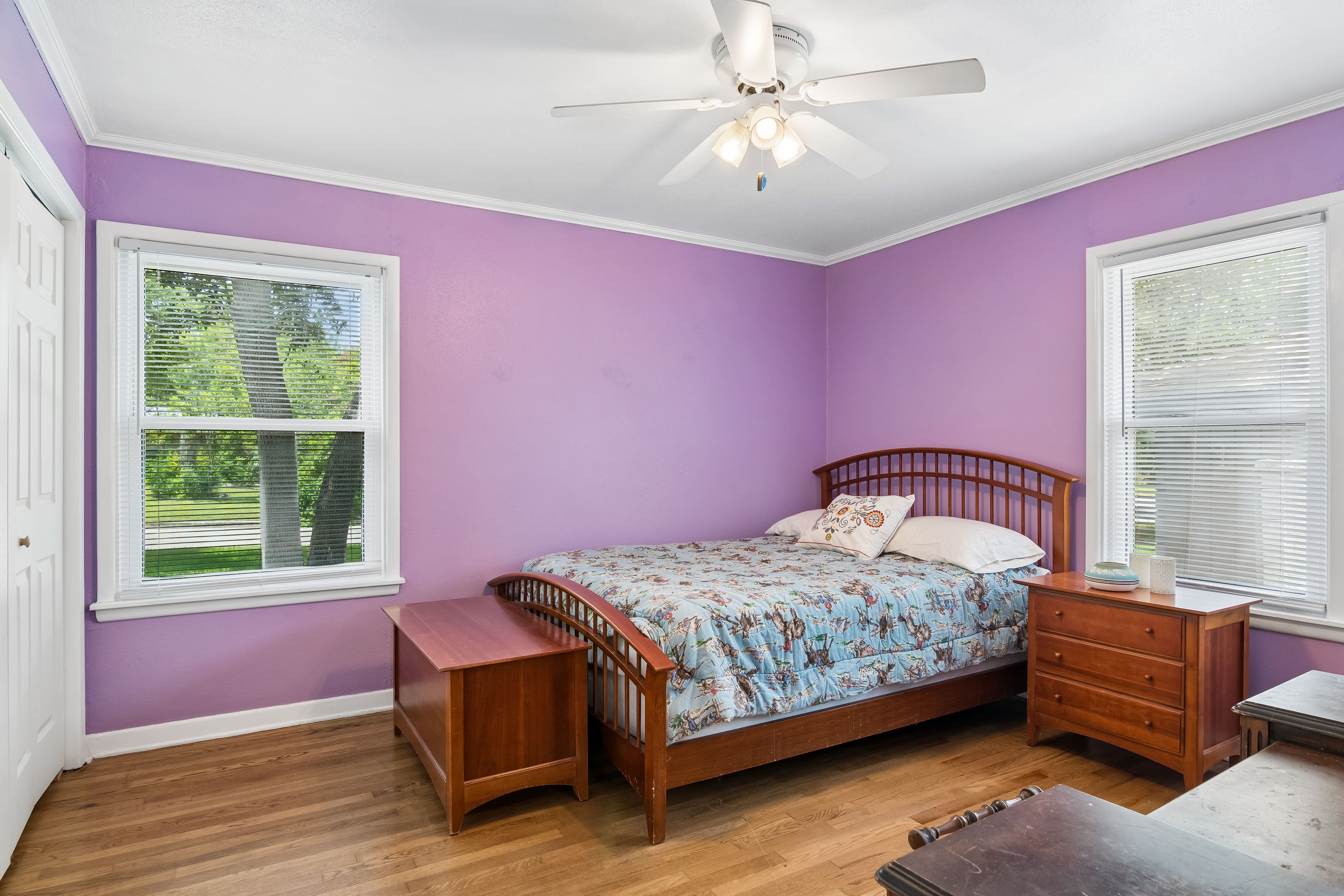  Beautifully Updated Home with Spacious Backyard - 物件實景