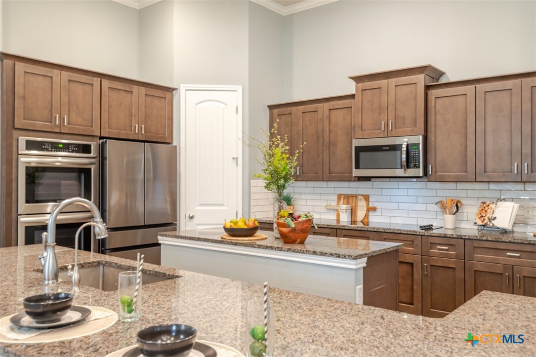 Killeen, Texas, 76542, United States, 5 Bedrooms Bedrooms, ,4 BathroomsBathrooms,Residential,For Sale,1988251