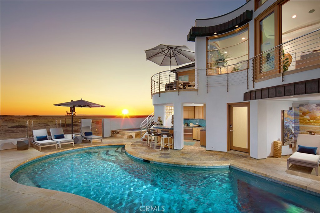 Newport Beach, California, 92661, United States, 7 Bedrooms Bedrooms, ,11 BathroomsBathrooms,Residential,For Sale,1877101
