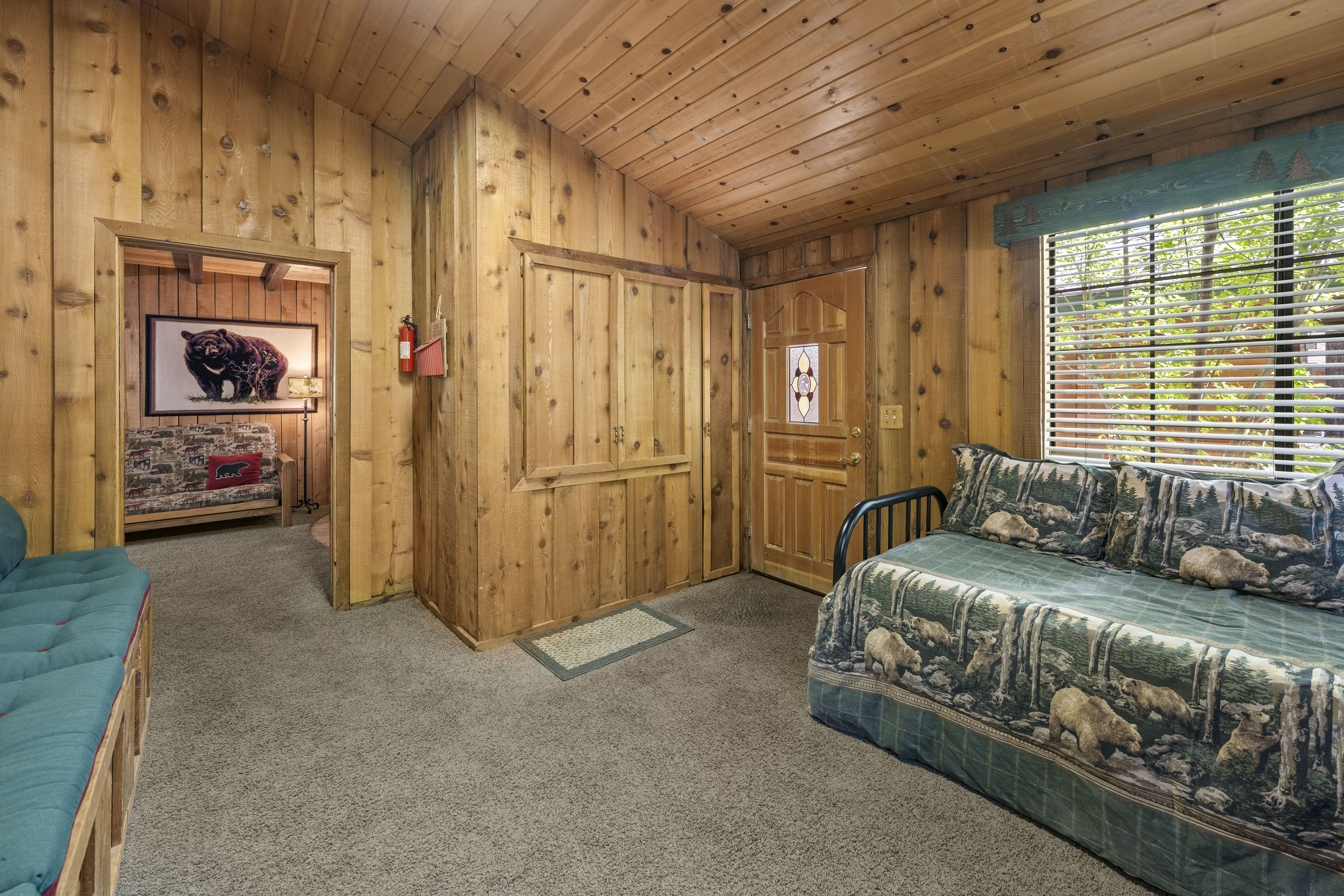  39625 Flicker Road, Fawnskin, CA 92333 - 物件實景