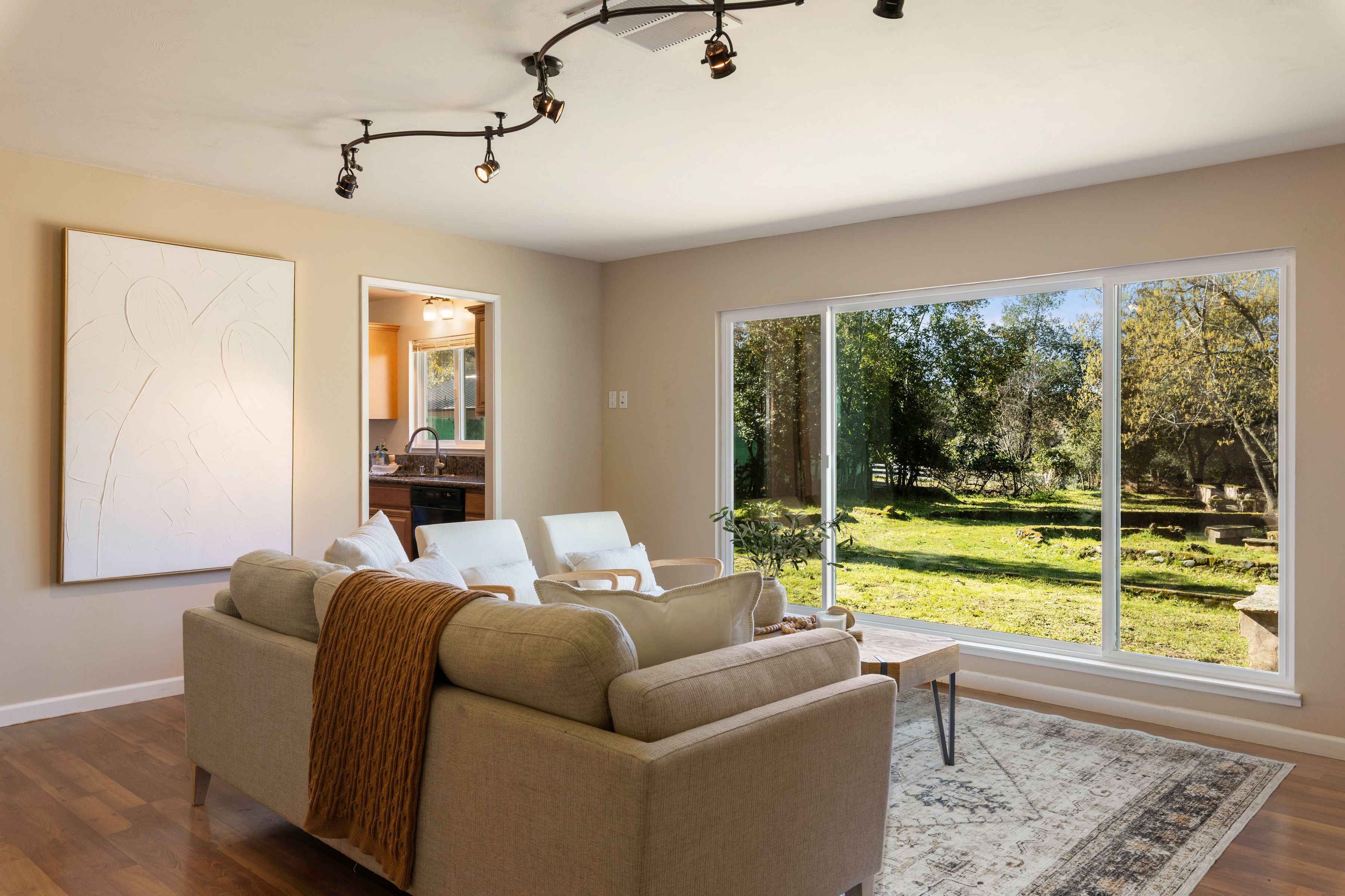  1870 Westlake Drive - 物件實景