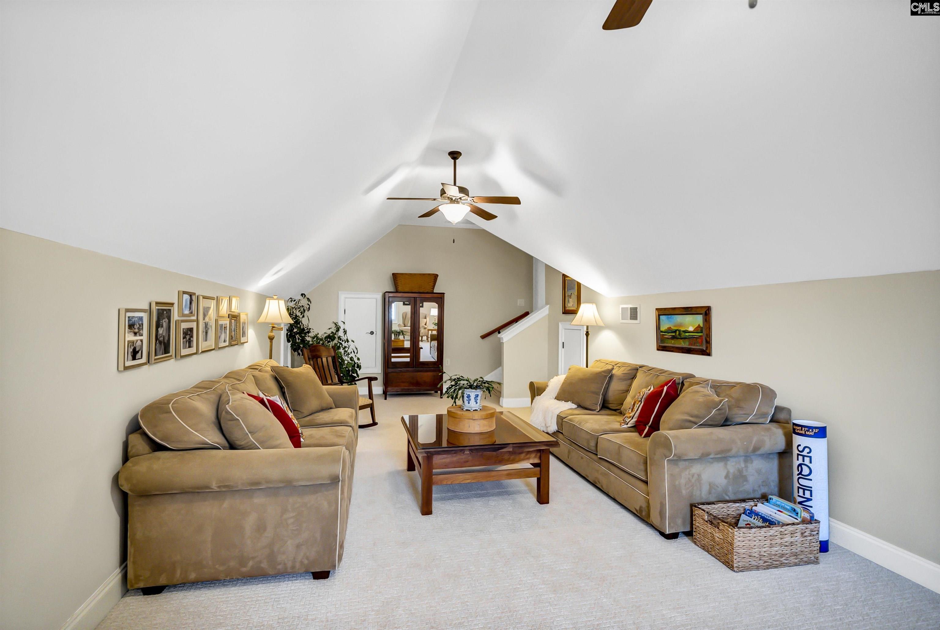 Chapin, South Carolina, 29036, United States, 4 Bedrooms Bedrooms, ,3 BathroomsBathrooms,Residential,For Sale,1989454