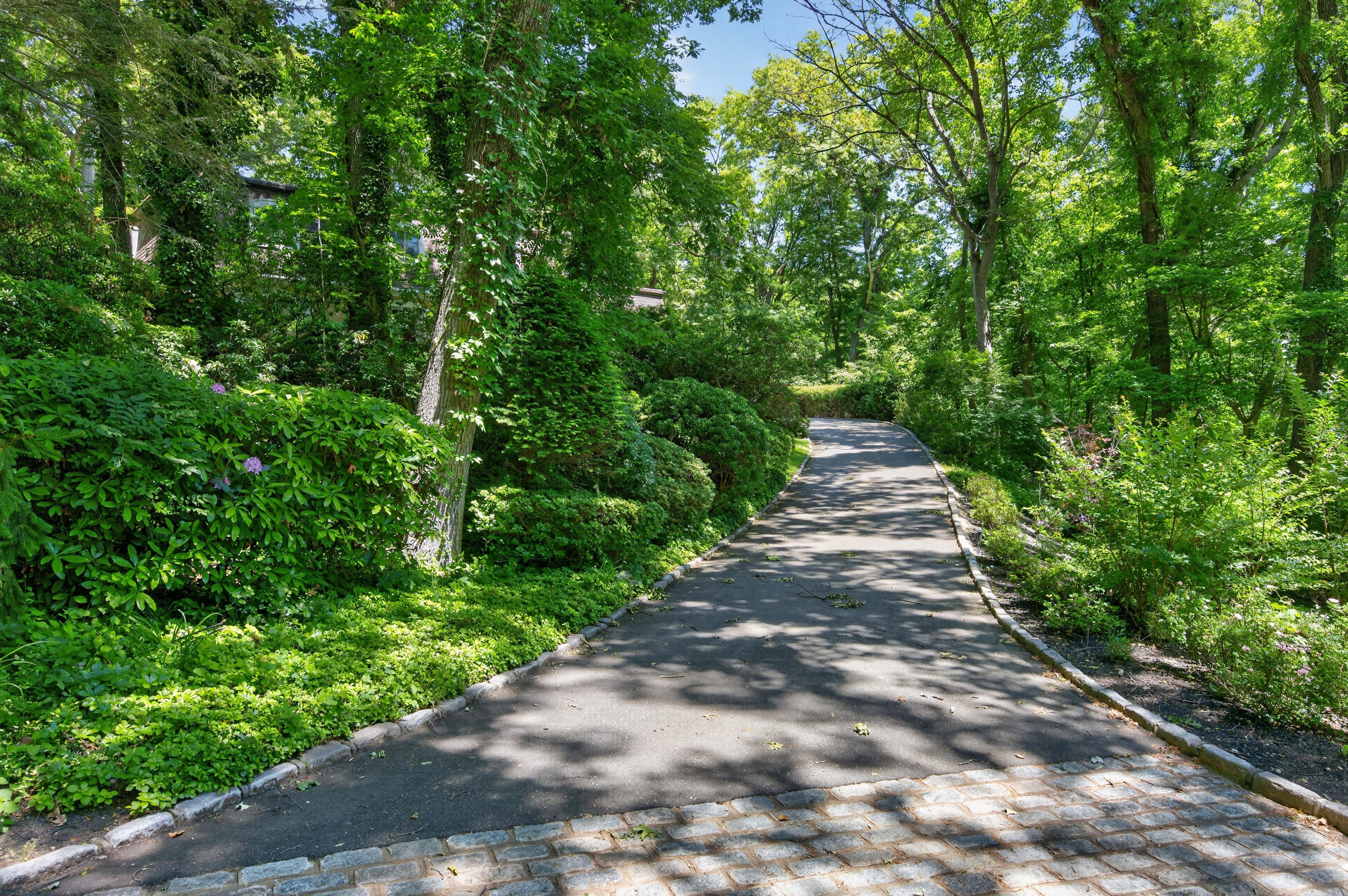  44 Koenig Drive, Oyster Bay Cove, NY, 11771 - 物件實景