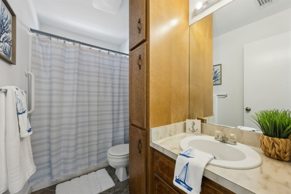 Fernandina Beach, Florida, 32034, United States, 3 Bedrooms Bedrooms, ,2 BathroomsBathrooms,Residential,For Sale,1985659