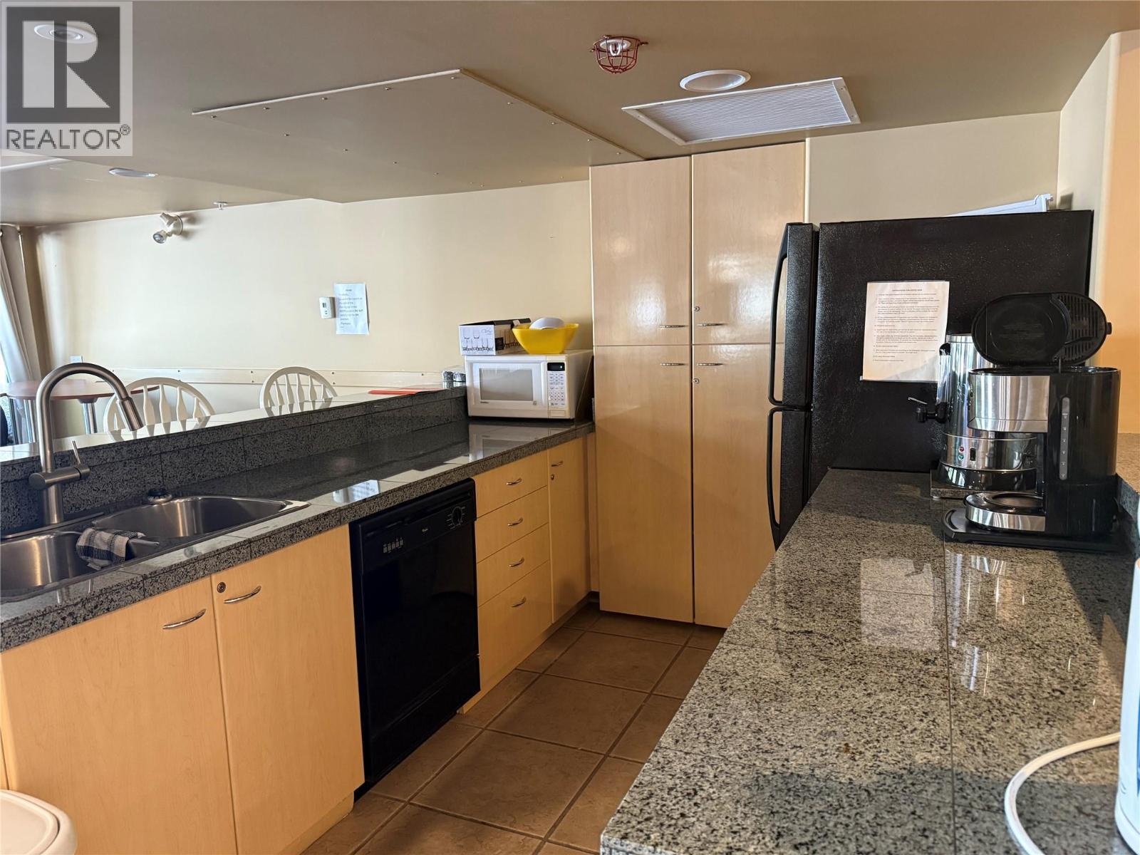 KAMLOOPS, British Columbia, V2C 1W9, CA, 3 Bedrooms Bedrooms, ,2 BathroomsBathrooms,Residential,For Sale,1949054