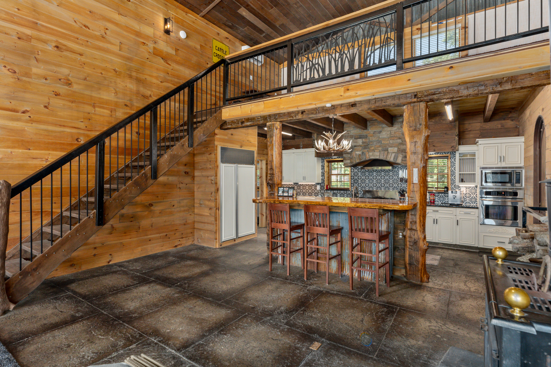 Sawyerville, Illinois, 62085, United States, 3 Bedrooms Bedrooms, ,3 BathroomsBathrooms,Residential,For Sale,1983807