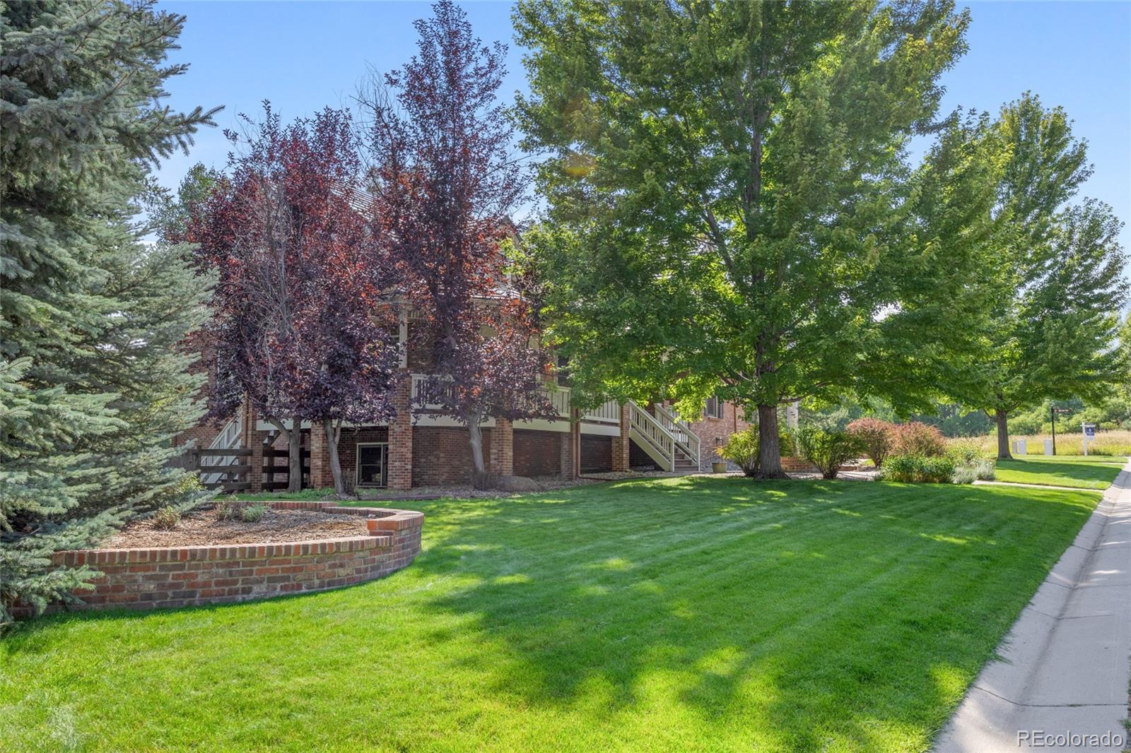 Littleton, Colorado, 80127, United States, 4 Bedrooms Bedrooms, ,4 BathroomsBathrooms,Residential,For Sale,1940937