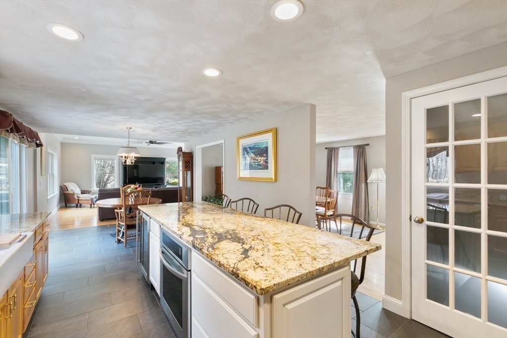 Merrimac, Massachusetts, 01860, United States, 3 Bedrooms Bedrooms, ,3 BathroomsBathrooms,Residential,For Sale,1983762