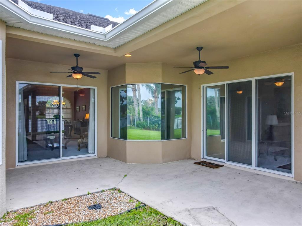 Orlando, Florida, 32829, United States, 4 Bedrooms Bedrooms, ,4 BathroomsBathrooms,Residential,For Sale,1913798
