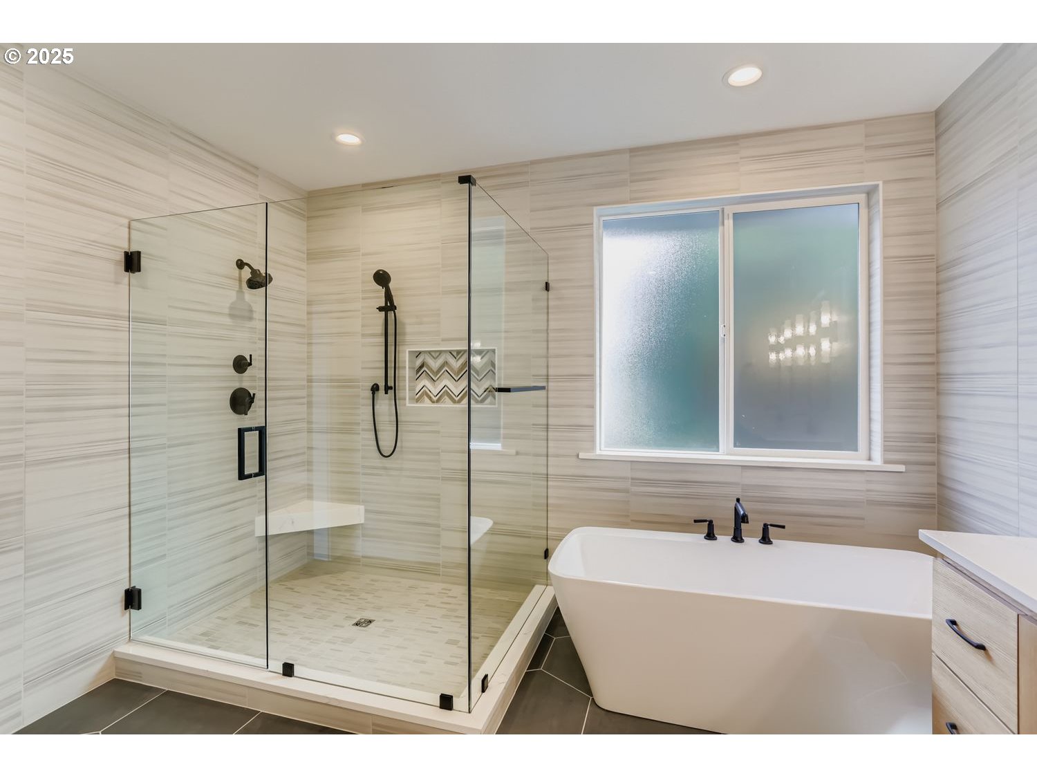 Portland, Oregon, 97229, United States, 4 Bedrooms Bedrooms, ,3 BathroomsBathrooms,Residential,For Sale,2000132