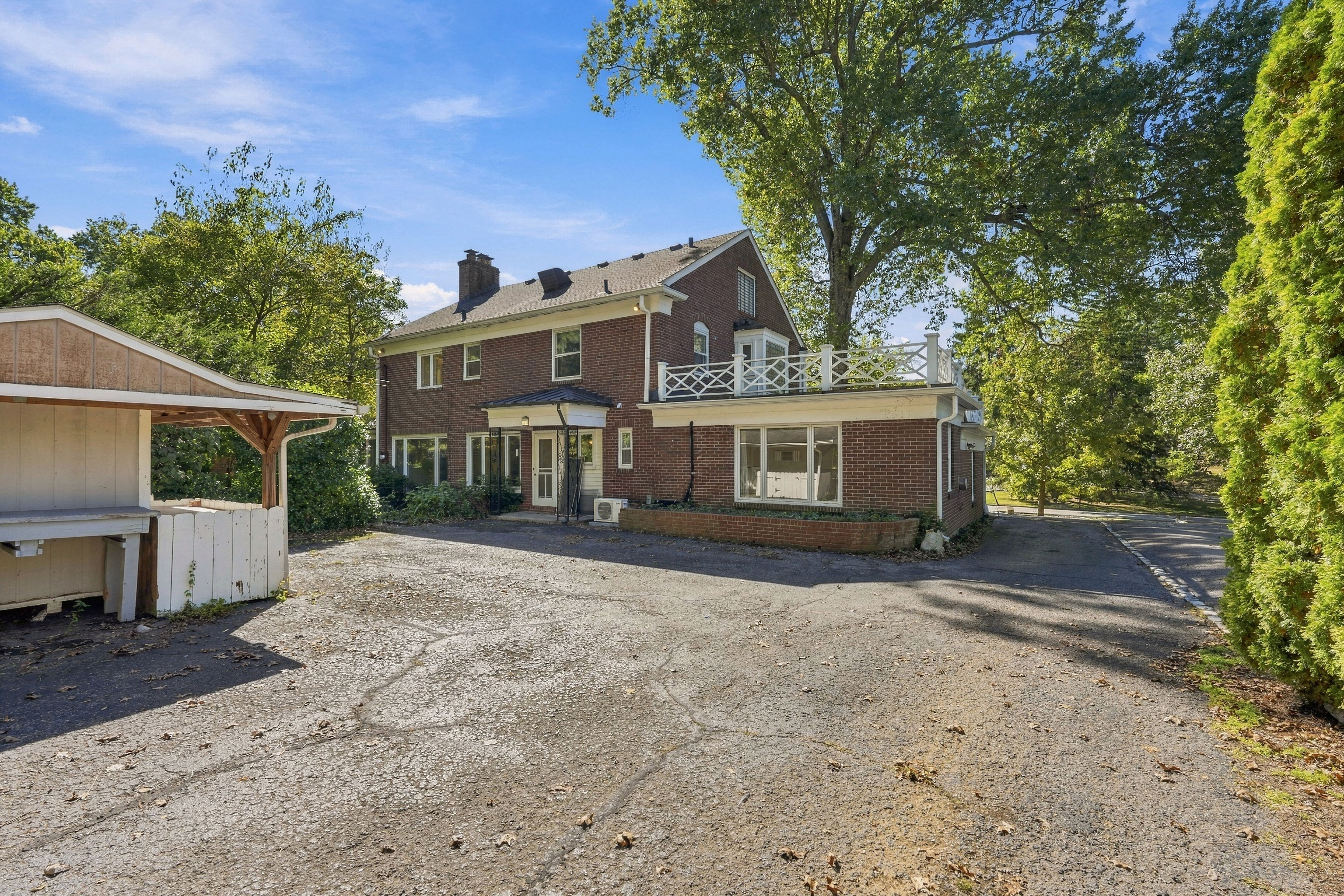  2501 Seneca Valley Road, Louisville, KY 40205 - 物件實景