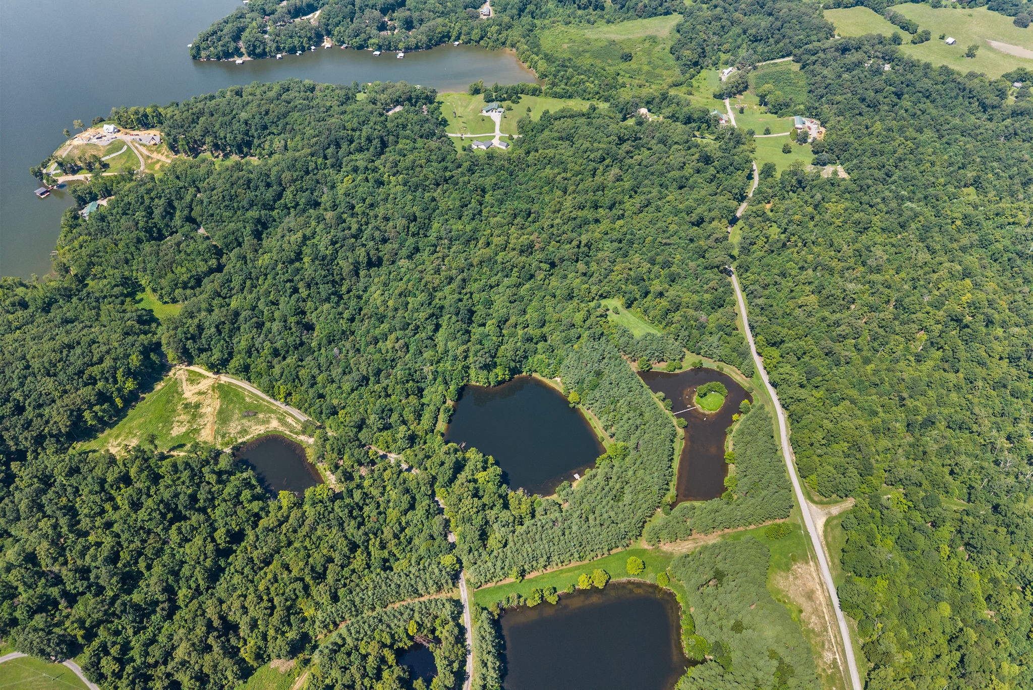 Cadiz, Kentucky, 42211, United States, 4 Bedrooms Bedrooms, ,3 BathroomsBathrooms,Residential,For Sale,1977115