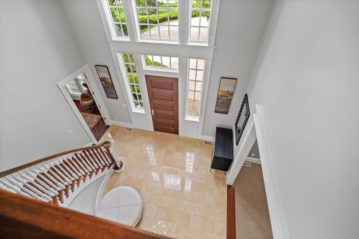 Bloomington, Illinois, 61704, United States, 4 Bedrooms Bedrooms, ,7 BathroomsBathrooms,Residential,For Sale,1941288