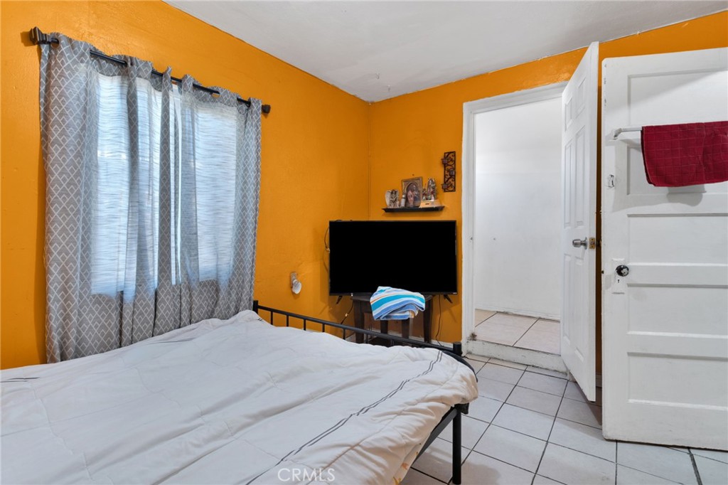 Redlands, California, 92374, United States, 5 Bedrooms Bedrooms, ,3 BathroomsBathrooms,Residential,For Sale,1987347