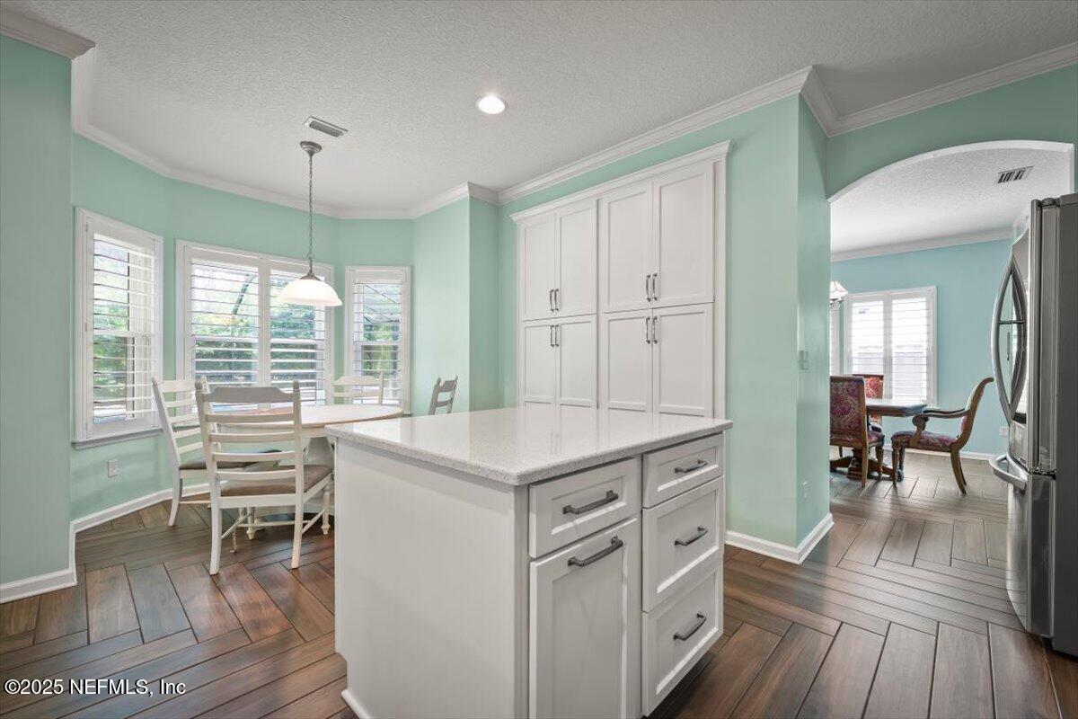 Jacksonville, Florida, 32256, United States, 5 Bedrooms Bedrooms, ,4 BathroomsBathrooms,Residential,For Sale,1974512