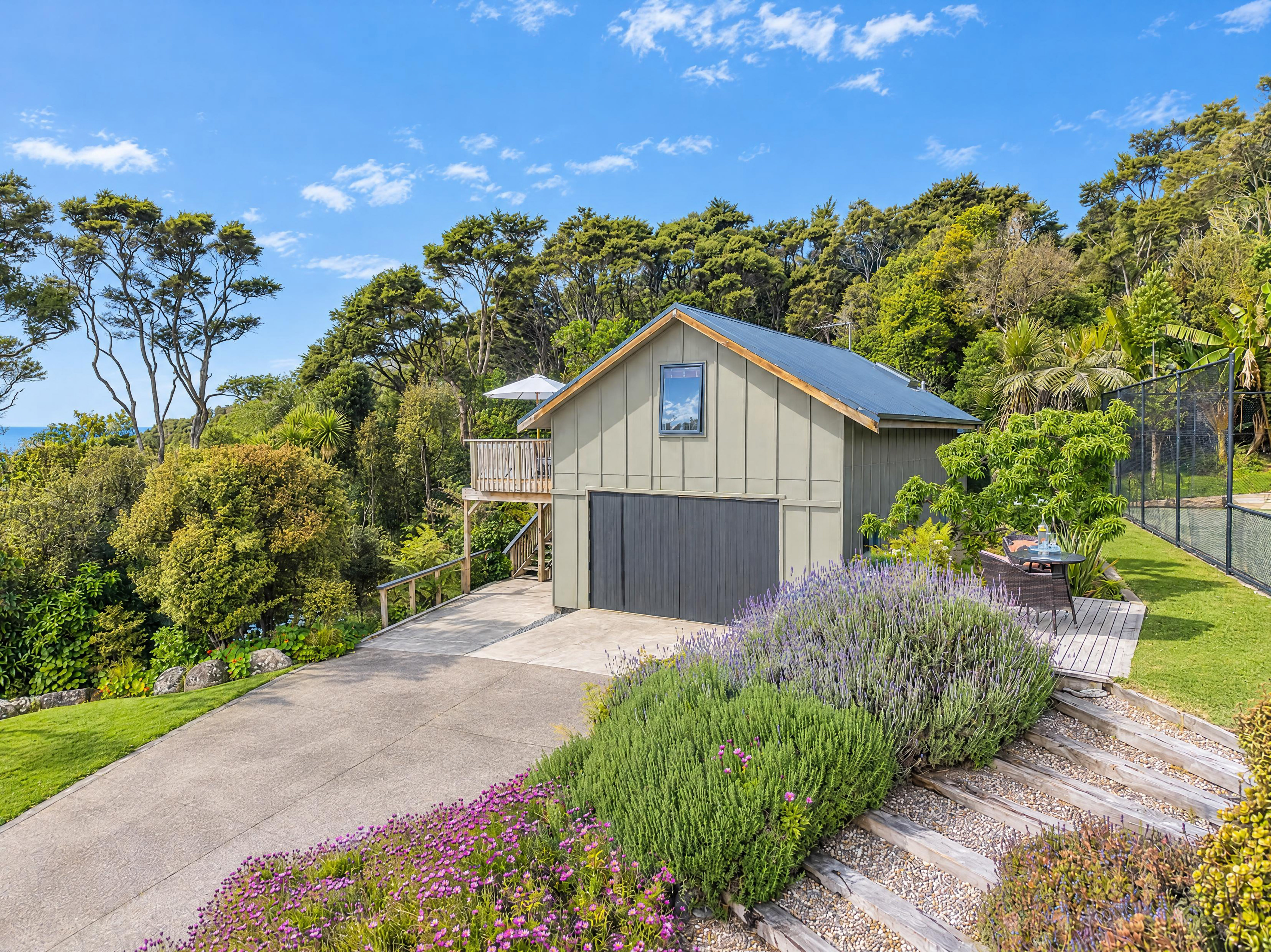  15a Te Papa Road, Kawakawa Bay, Auckland - 物件實景