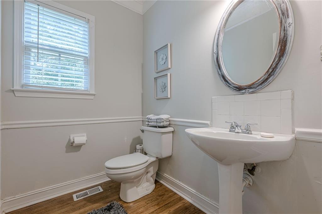 Cumming, Georgia, 30041, United States, 5 Bedrooms Bedrooms, ,5 BathroomsBathrooms,Residential,For Sale,1919838