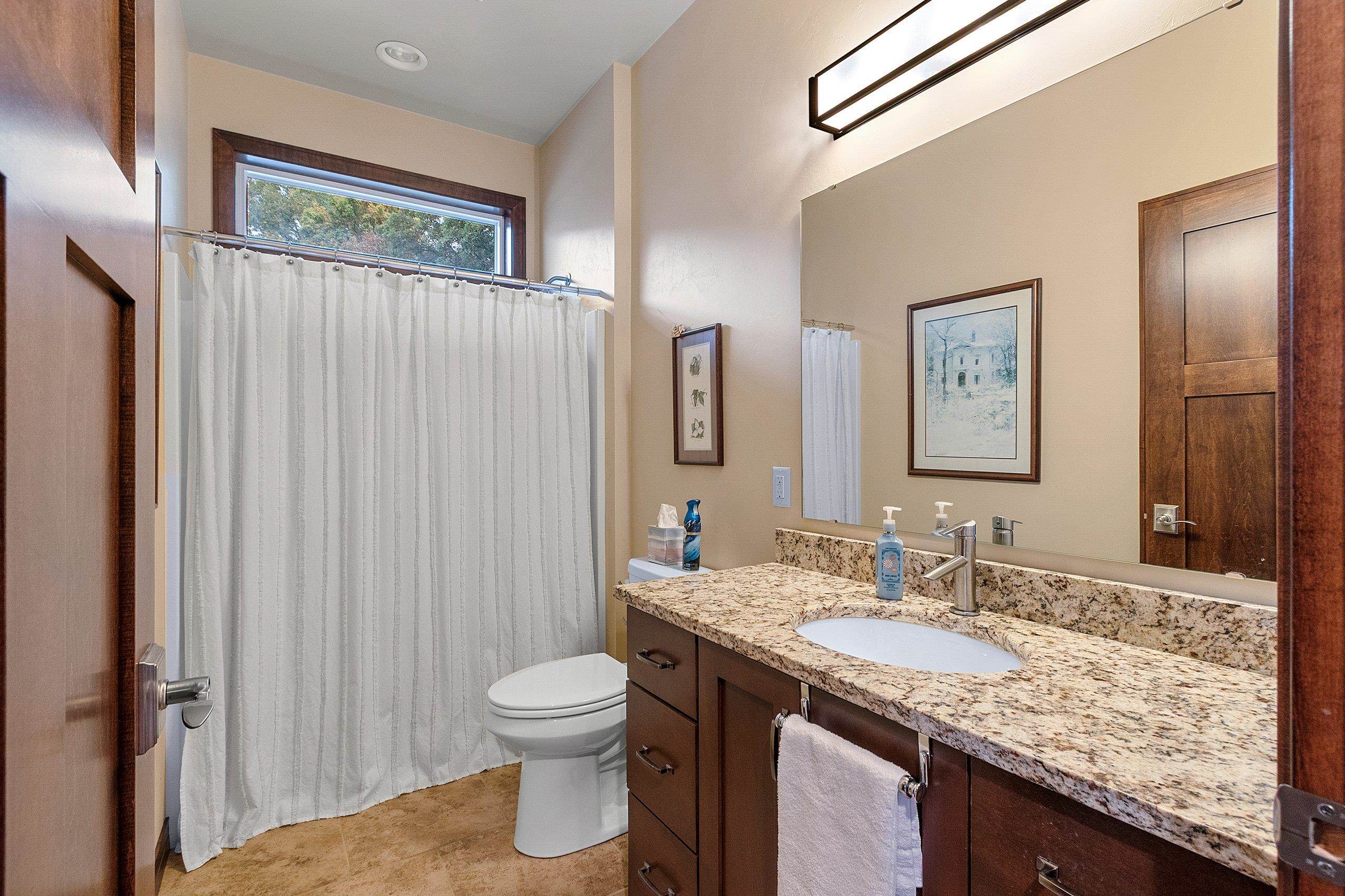 GREEN BAY, Wisconsin, 54311, United States, 3 Bedrooms Bedrooms, ,3 BathroomsBathrooms,Residential,For Sale,1997411