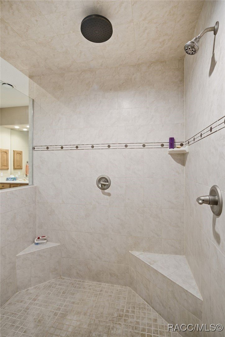 Lecanto, Florida, 34461, United States, 4 Bedrooms Bedrooms, ,4 BathroomsBathrooms,Residential,For Sale,2010749