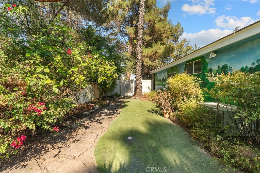 Redlands, California, 92373, United States, 4 Bedrooms Bedrooms, ,4 BathroomsBathrooms,Residential,For Sale,1995131