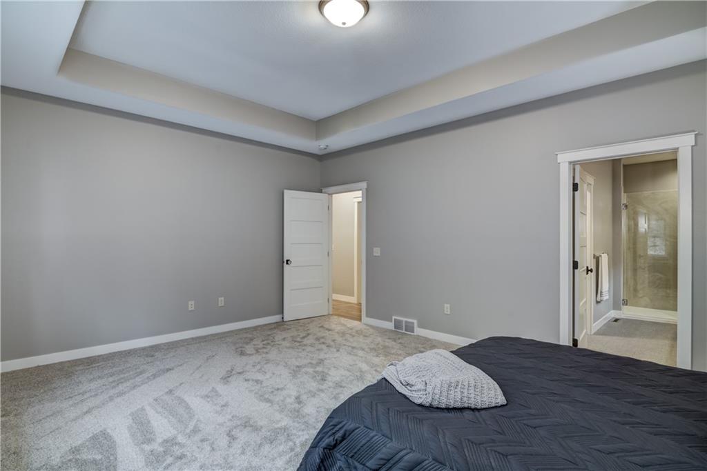 Eau Claire, Wisconsin, 54701, United States, 3 Bedrooms Bedrooms, ,2 BathroomsBathrooms,Residential,For Sale,1928668