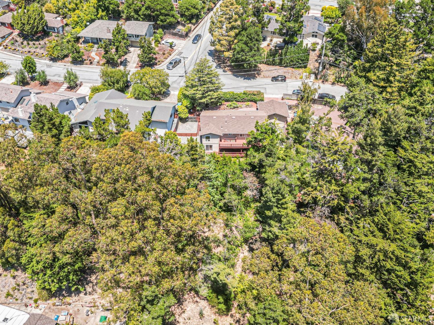 San Mateo, California, 94402, United States, 3 Bedrooms Bedrooms, ,3 BathroomsBathrooms,Residential,For Sale,1895374