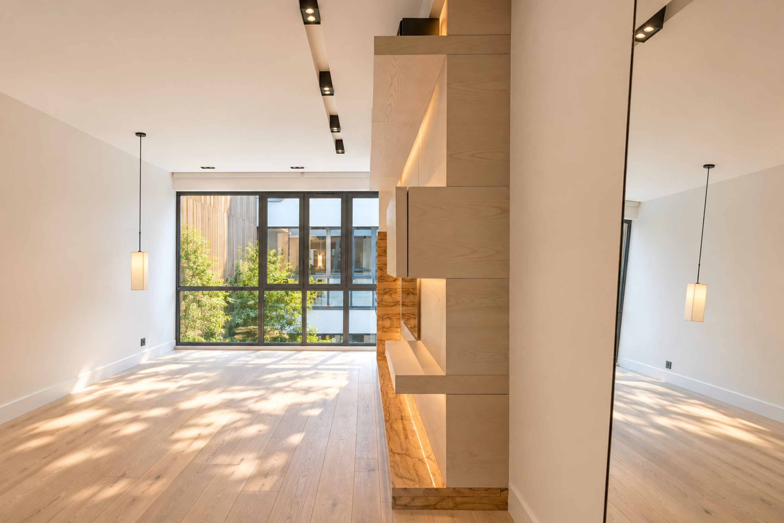  Superb Renovated Duplex with Landscaped Terrace - 物件實景