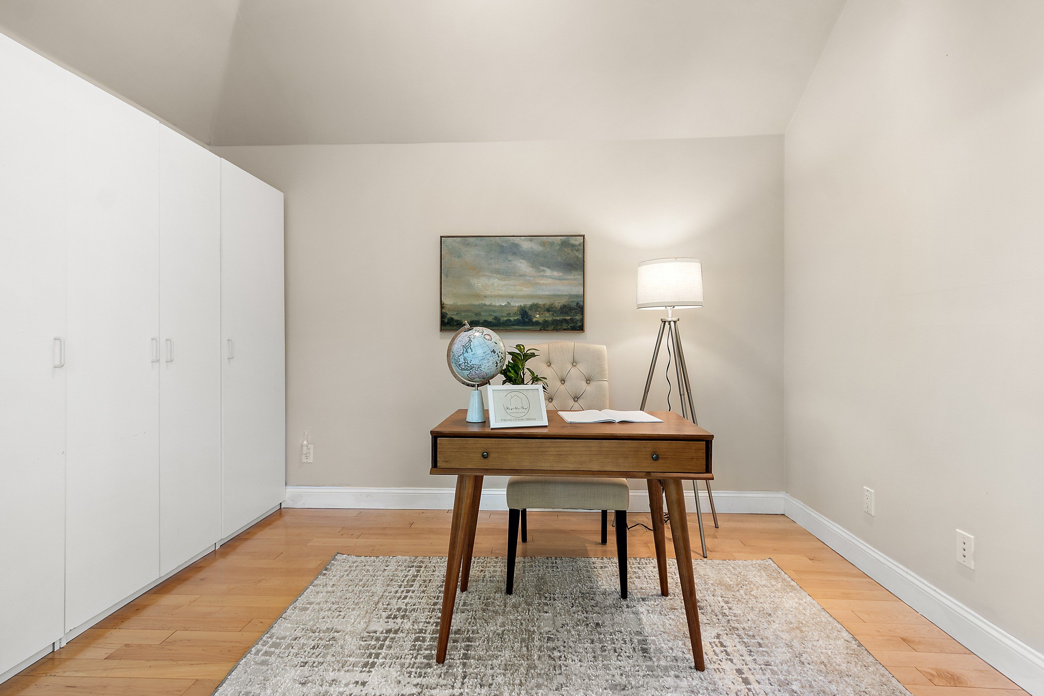  Crocker Highlands Classic with Modern Touches and Backyard Retreat - 物件實景