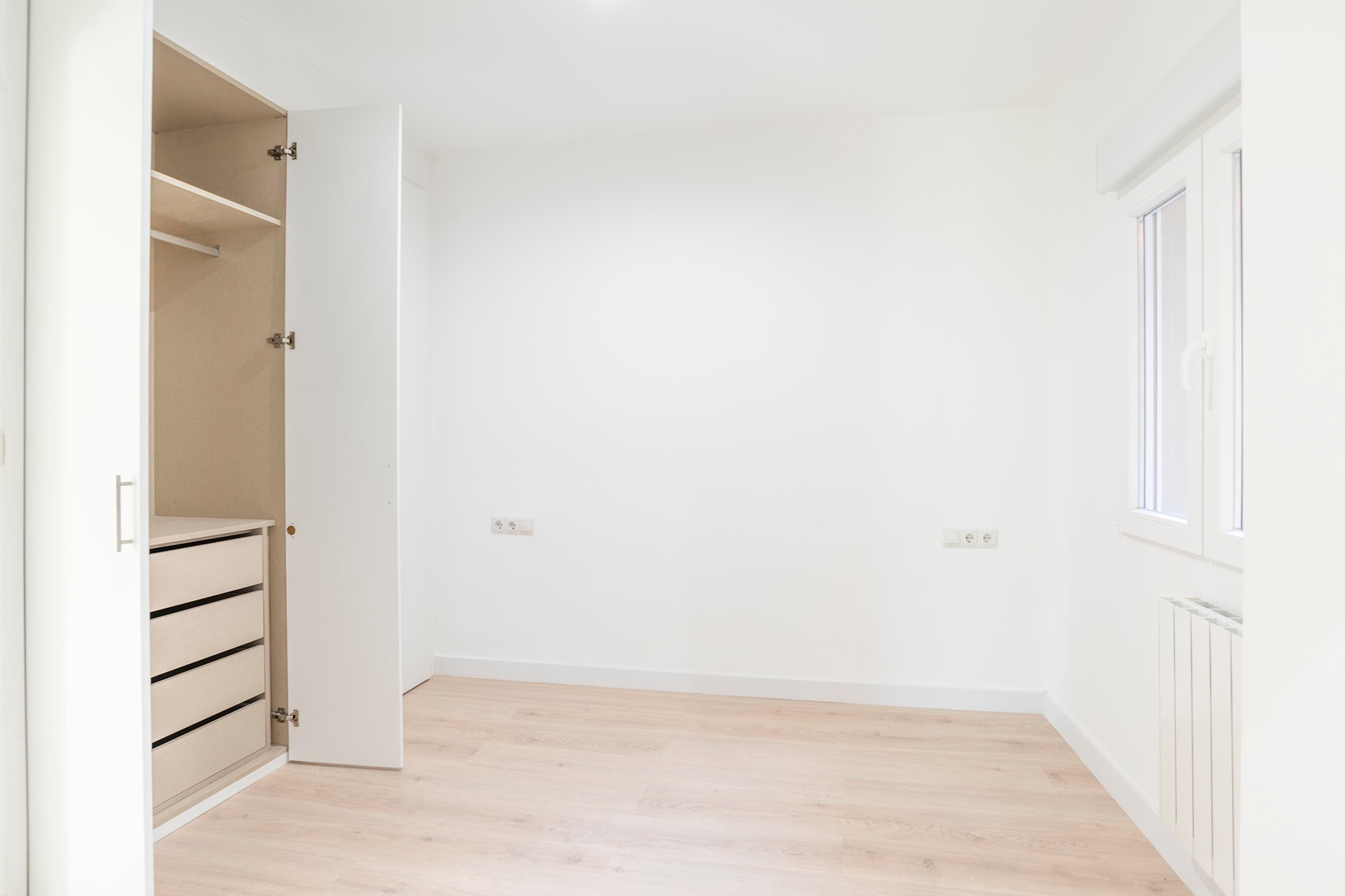  Fully renovated flat, ready to move in with terrace - 物件實景