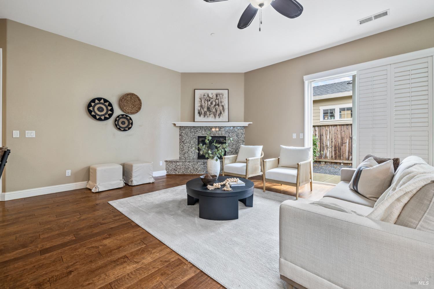 Santa Rosa, California, 95407, United States, 3 Bedrooms Bedrooms, ,2 BathroomsBathrooms,Residential,For Sale,1988541