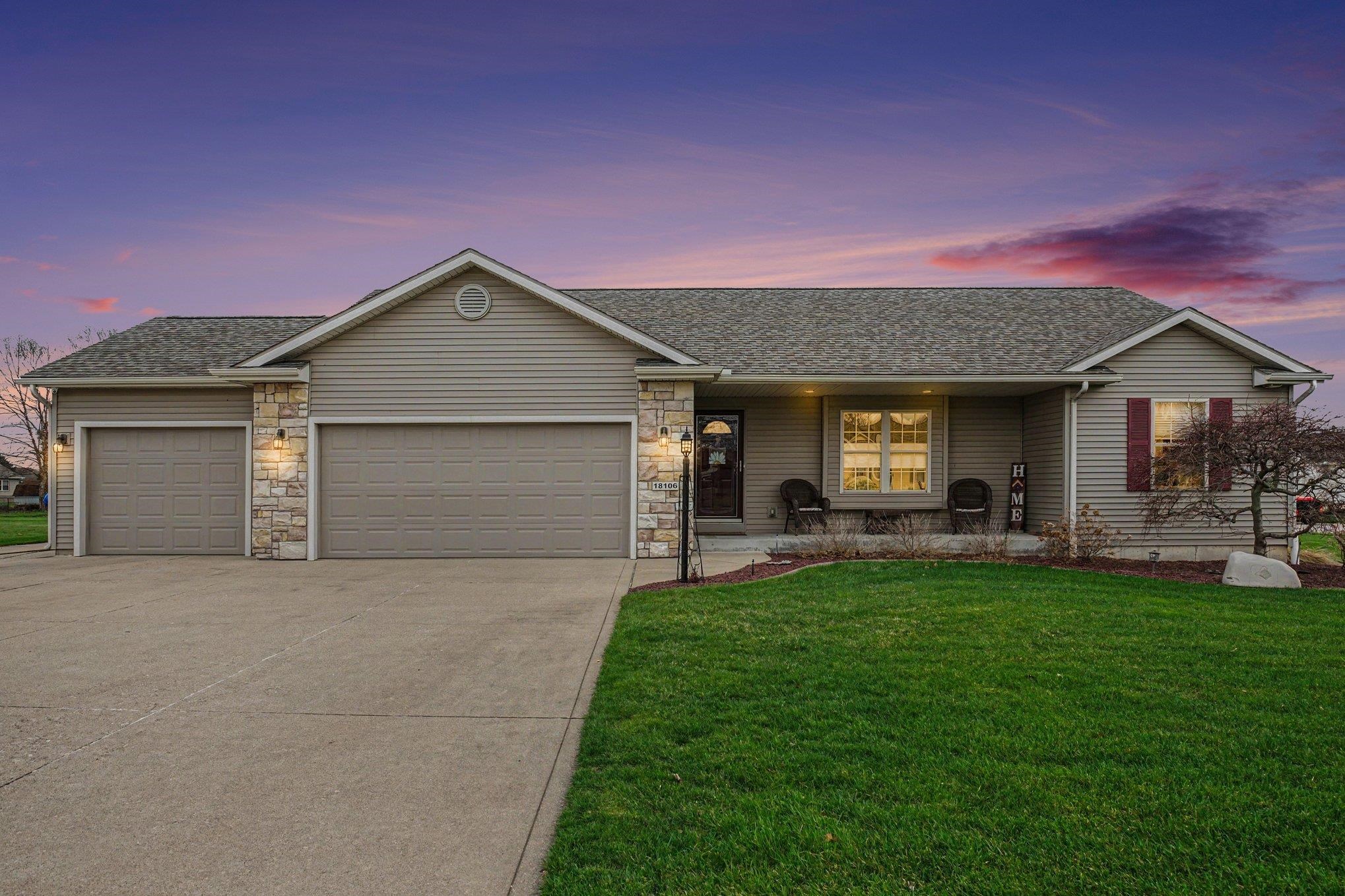 Montgomry Ln, Goshen, IN 46528 #1