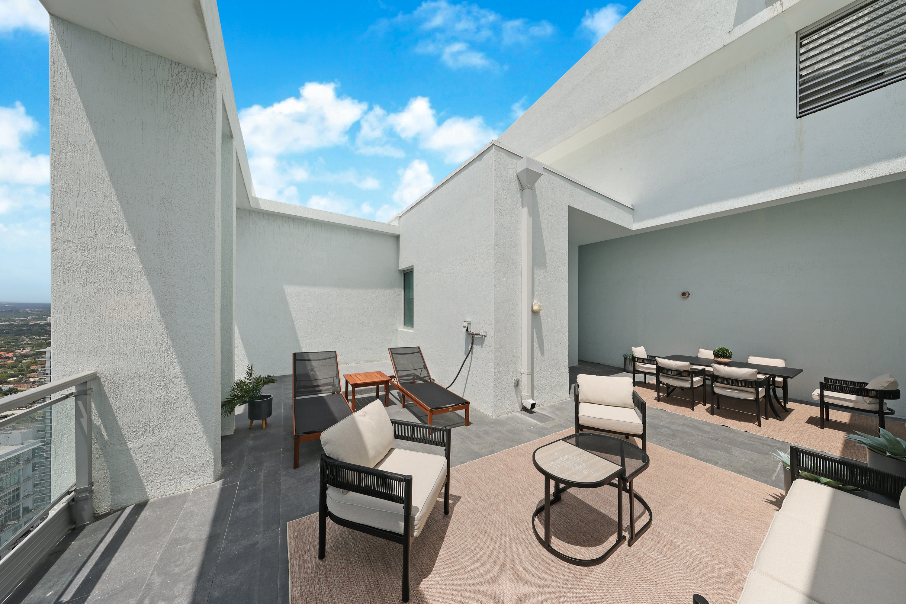  92 SW 3rd St, Miami, FL, 33130 - 物件實景